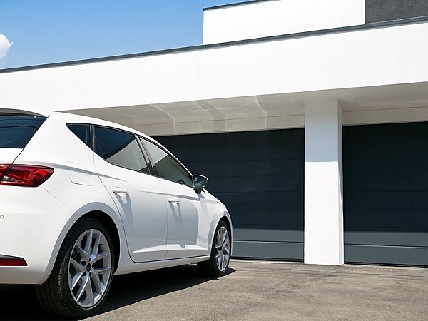 What to Do When You Need Emergency Garage Door Repair in Denver