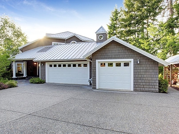 Enhancing Home Security with Professional Garage Door Service in Denver