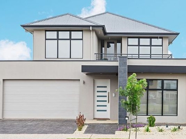 Best Garage Door Styles for Denver Homes