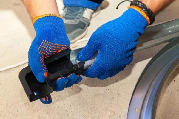 How to Stay on Top of Garage Door Track Care in Dallas