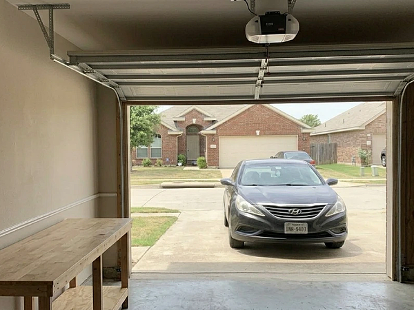 What Makes Garage Door Cables Snap in Dallas-Fort Worth Homes?