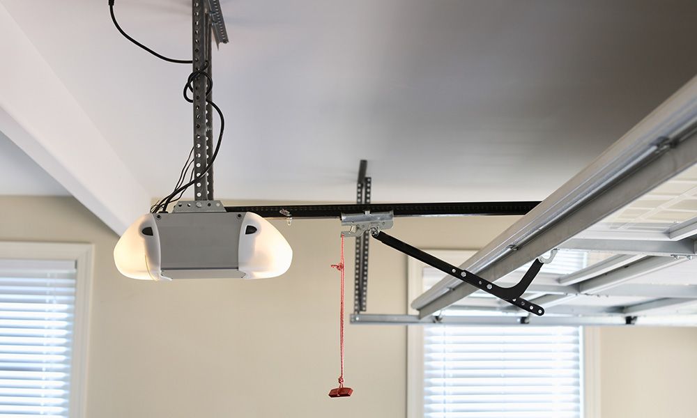 Garage door roller replacement in Dallas-Fort Worth